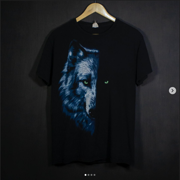 Fruit Of The Loom, Wolf Tee.